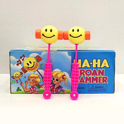 China Game Best Sale Toys 2021 Popular Kids Popular Toy Smile Ring Hammer for sale