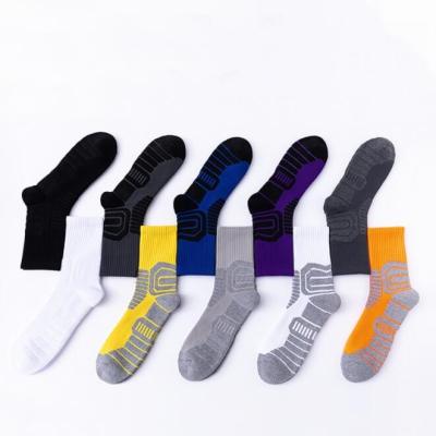 China Terry Cushion Men Crew Sox Basketball Tube Elite Breathable Thick Running Sports Training Socks for sale