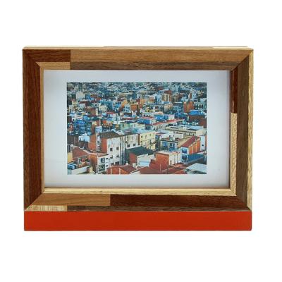 China Photo frame decoration fashionable creative three-dimensional wooden table for sale