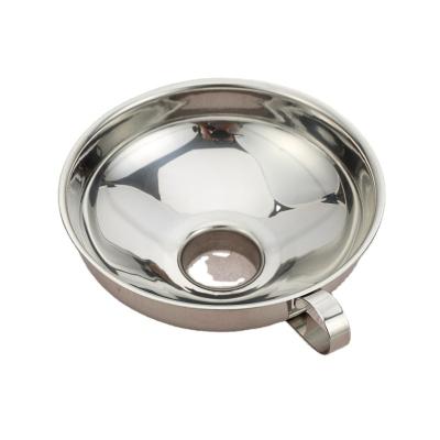 China Large viable stainless steel funnels for the kitchen, with 1 pack removable filter for essential frying oils transferring liquid for sale