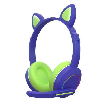 China Cute Sky High Fidelity Sound Sincerity Kids Noise Cancel Hi-Fi Noise Bluetooth Kids Headset Cat Ear Wireless Headphone With MIC Led Lights for sale