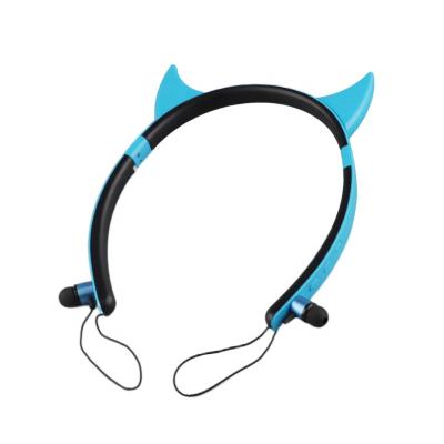 China Neckband Cat Ear Kids Children Professional Led Lights Heaphone Neckband Wireless Earbuds Bluetooth Earphone For School for sale