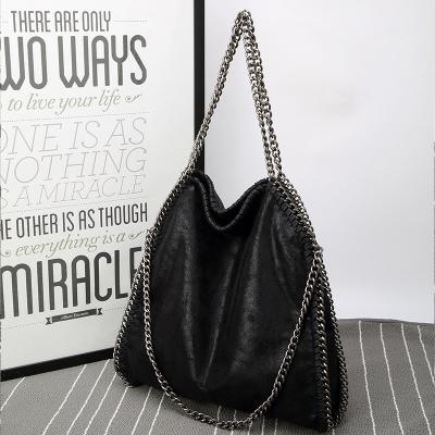 China 2021 New Large Capacity Rock Metal Shoulder Single Women's Bag Gothic Chain Folding Women's Rock Chain for sale