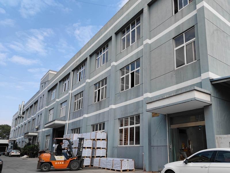 Verified China supplier - Tongxiang Dayi Wood & Plastics Co., Ltd.