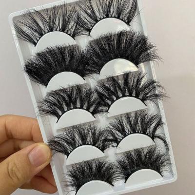 China Wholesale Private Label Hugely Popular 100% Crisscross 3d Siberian 15mm Eyelashes for sale