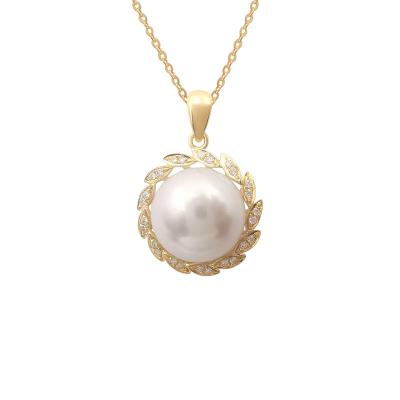 China Classic Au750 18k Diamond Solid Yellow Gold Necklace Pearl Women Jewelry Set Solid Gold CLASSIC Pendant Necklace for sale