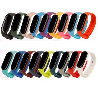 China New Rubber Smart Strap Replacement Watch Band Wrist Strap For Xiaomi MI Band 5 Strap 6 for sale