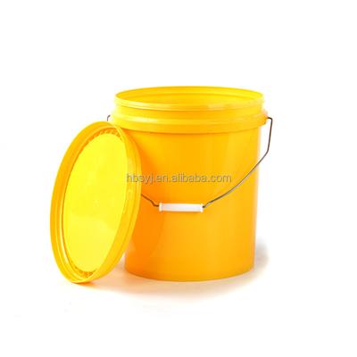 China Plastic Pack Bucket Black Plastic Bucket With Lid And Handle 3litre for sale