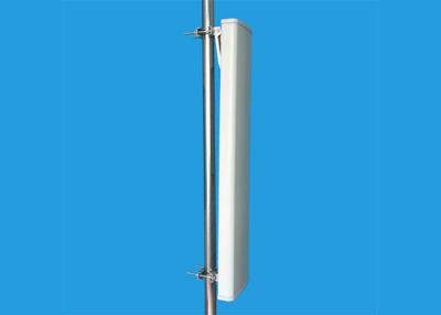 China 900MHZ Outdoor Base Station Antenna VSWR ≤1.5 Low VSWR Waterproof for sale