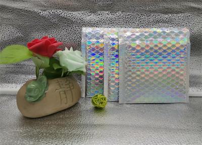 中国 Holographic Laser Waterproof Poly Mailer Bubble Bags Self Adhesive 販売のため