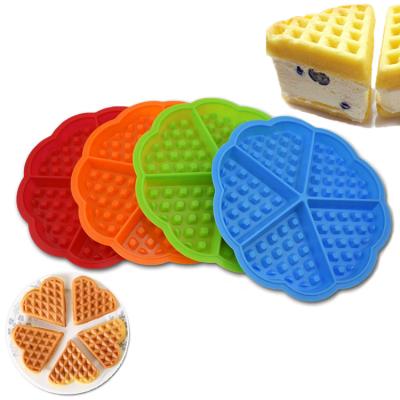 China 5 Holes Heart Shape Food Grade Silicone Waffle Mold Stand Up Baking Molds for sale