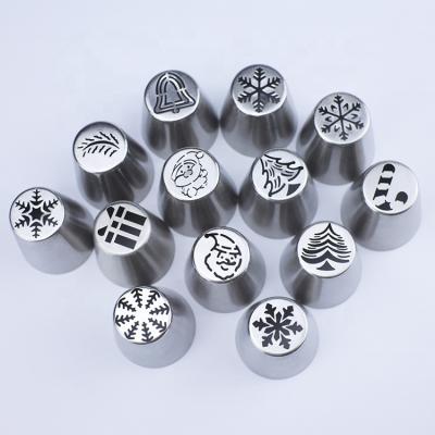 China Sustainable Stainless Steel Christmas Russian Nozzles Piping Tips Cake Decorating Supplies for sale