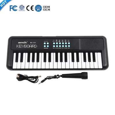 China Electronic Toy 37 Keys Battery Operated Cheap Toys Midi Keyboard Organ With Microphone For Sale for sale