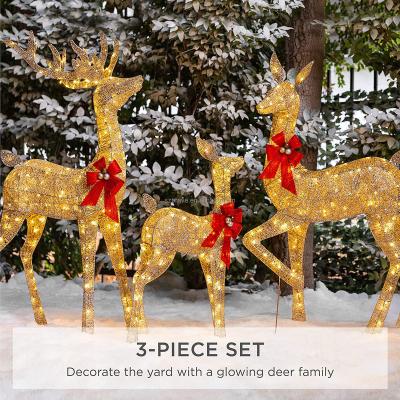 China Commercial Use Christmas Yard Decoration 3pcs LED Lighted Holiday Reindeer Family Deer Set Reindeer Sculpture Outdoor Decoration for sale