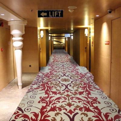 China 2018 New Style Eco-friendly Wool Hotel Floor Corridor Hand Made Carpet / Anti-slip for sale