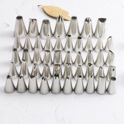 China Small purchase hotsale 52Pcs stainless steel storage box seamless pastry decorating cake viable icing nozzles piping for sale