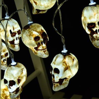 China Skull Halloween Decorations LED Light Battery Flashing Bulb For Holiday Party for sale