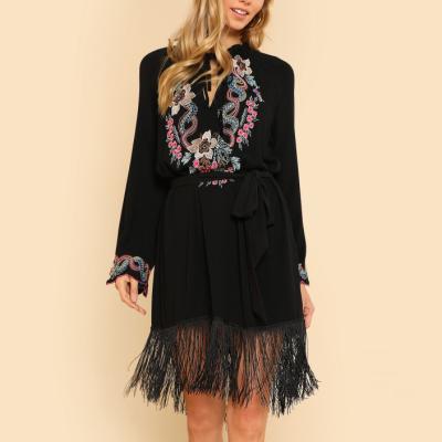 China Ethnic Long Sleeve Style Long Sleeve Tassels Black Edge Embroidered Women Dresses for sale