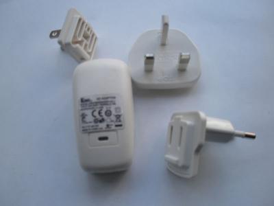 China 5V - 5.5V DC, 100V - 250V AC 60Hz LED Universal USB Power Adapter for sale