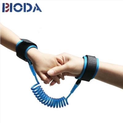 China Hot Selling Eco - Friendly Baby Hand Belt Straps Kid Anti Lost Walking Wrist With Lock for sale