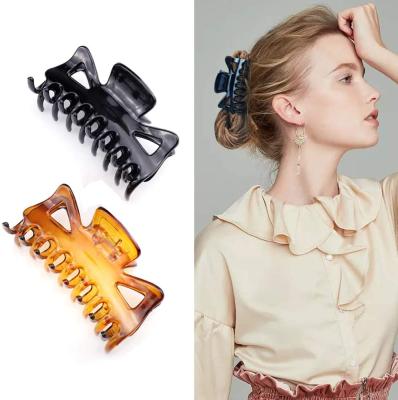 China Good Quality New Big Plastic All-match Cavity Ponytail Hair Clip Hair Claw Hair Claw Clips For Women for sale