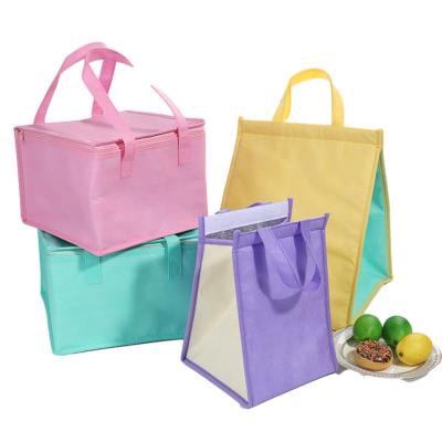 China Waterproof Colorful Custom Design Insulated Non Woven Outdoor Cooler Bag Food Delivery Cooler Bag for sale