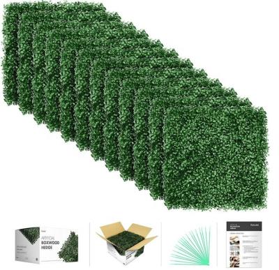 China UV protected; raincoat ; that respects the environment; Easy to clean and so on. Artificial Boxwood Panels Plant Privacy Screen Use Garden Fence Backyard Home Decor Greenery UV Protected Indoor Outdoor Walls for sale