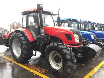 China De Vierwielige Aandrijvingstractor van DF1804 220hp met 6 Cilindermotor Te koop