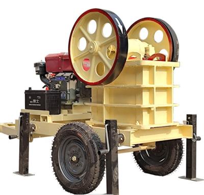 China Small Mini Mobile Diesel Engine Stone Crushing Machine Jaw Crusher for sale