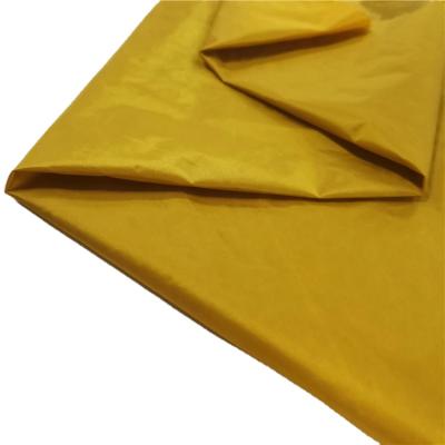 China 100% Waterproof Nylon Glossy Taffeta Fabric For Down Jackets for sale