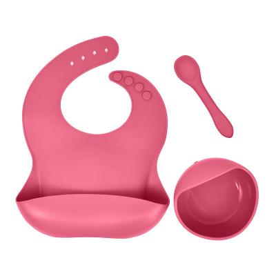 China BPA Free Eco Friendly Kids Unbreakable Silicone Tableware Sets BPA Free Baby Bowl Silicone Feeding Bib Set With Spoon for sale