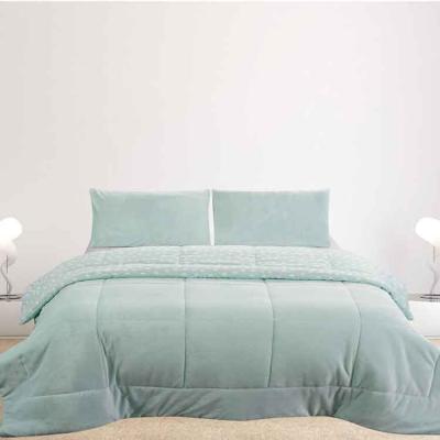 China Nondisposable Hot Sale Flannel Sherpa Comforter Bedding Set For South America Market for sale