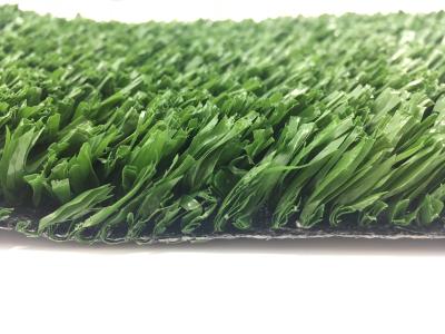 Chine Fausse herbe de golf du court de tennis 13mm, gazon synthétique de putting green de sports aucune pollution à vendre