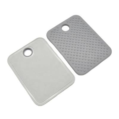 China Food Grade Feet Sustainable Non Slip Reversible Blocks Mats Cutting Chopping Boards Plastic for sale