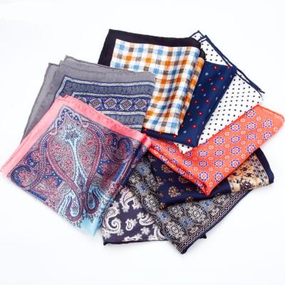 China Jacquard Custom Manufacturing Digital Printed Hand Rolling 100% Silk Mens Pocket Square Batik Silk Handkerchiefs for sale