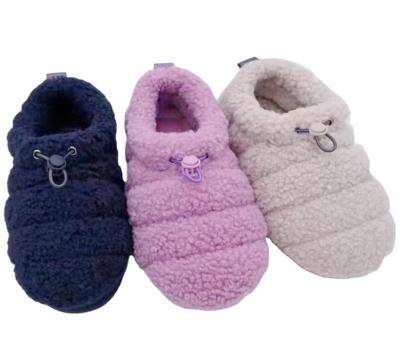 China Fashion Trend 2023 Fashion Home Comfortable Colorful Warm Loop-Pile Lining Indoor Fluffy Tpr Soles Winter Slippers for sale