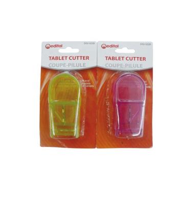 China Plastic Plastic Convenience Pill Splitter Medical Tablet Cutter for sale