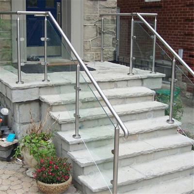 China Prima High Quality Balustrade Customized Modern Post Mold Solar Post Pillar Light Barrier With Balcony Balustrade Glass-Glass Baluster for sale