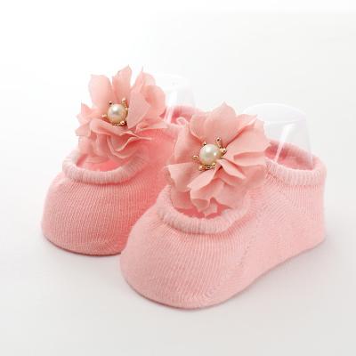 China Anti-skid baby bumps spring and summer thin cotton baby floor bumps bow combed cotton lace flower Dot Glue Boat Socks for sale