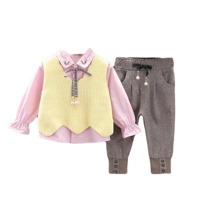 China Western Princess Sweet Children's Clothing Baby Spring and Autumn Style Sweater Bow Three-piece Suit Infants And Children for sale