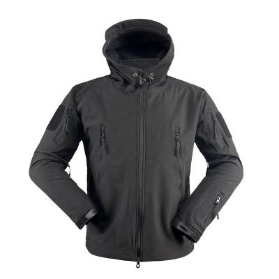 China Viable High Quality Loose Custom Made Mens Outdoor Sports Softshell Jaket For Winter for sale