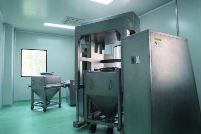 China Film Pharmaceutical Coating Equipment With Full Volume 250L Easy Operation for sale