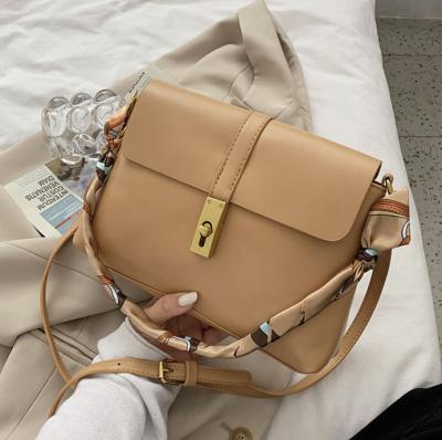 China Newest High Quality Fashinable Fashion Leather Custom Handbags For Women New Design Shoulder Armpit Bag Leisure Cross-body Bag for sale