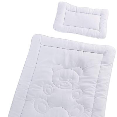 China Free Sample New High Quality Anti-static Travel Edge Baby Crib Embroidered Cotton Comforter Sets Bedding Set for sale