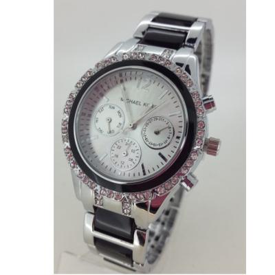 China Analogue Watch SR626SW Battery Quartz Watches With Bling Bezel for sale