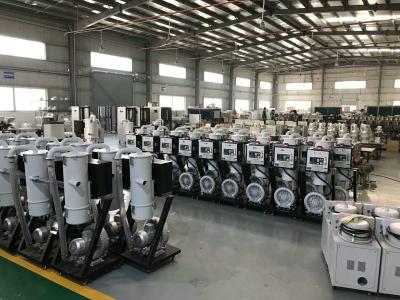 China multiple  vacuum Loader 1 to 4  7.5hp   plastic pellets auto loader and vacuum hopper loader vendor for sale