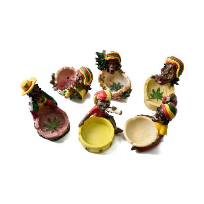 China Durable Wholesale Fancy Resin Cigarette Tobacco Jamaican Cool Rasta Smoking Ashtray for sale