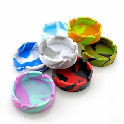 China Creative Portable Silicone Ashtray Glow in the Dark Glitter Silicone Ashtray for sale