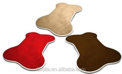 China Sustainable Multi-colors Dog Bone Shape Memory Foam Pet Bed Mat Absorbent Mat for sale