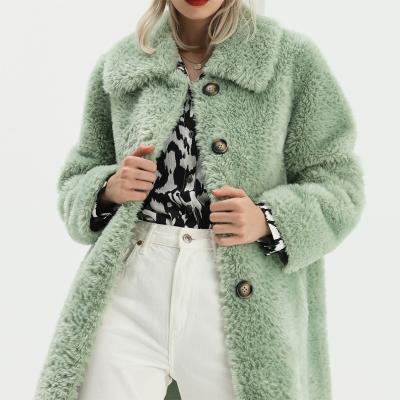 China New Fashion Sustainable European Faux Fur Winter Coat Warm Windbreaker Women Coat for sale